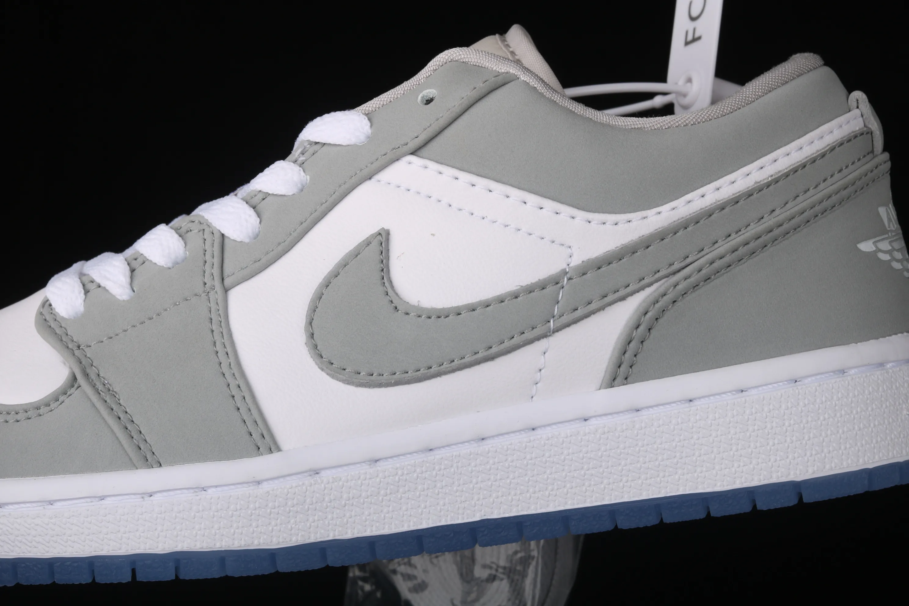 All Categories Air Jordan Jordan Series Basketball Shoes Air Jordan 1 Low Air Jordan 1 Low AJ1 Joe 1 Wolf Gray Low-top Cultural Leisure Sports Shoes DC0774-105